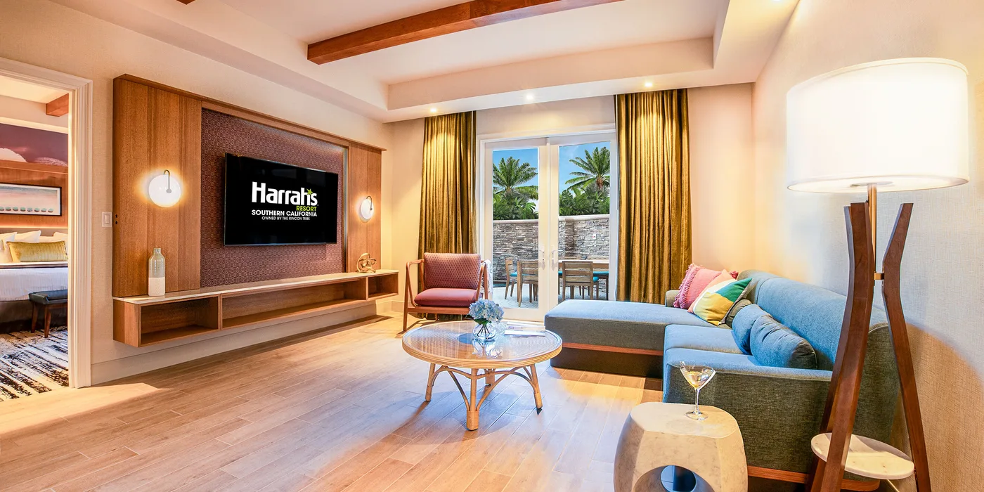Harrah's Dive Inn Surfside Suite