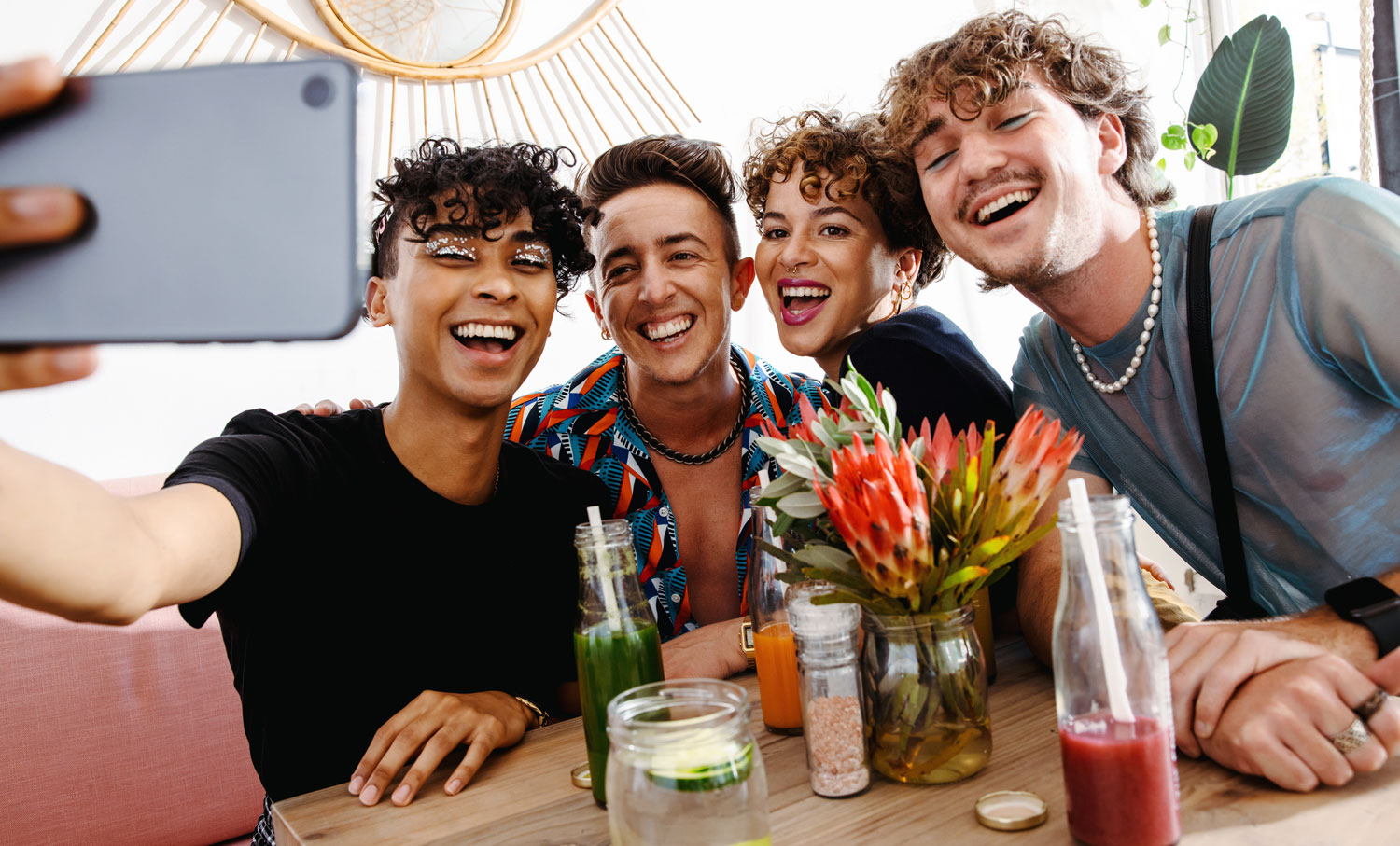 13 habits to become more popular